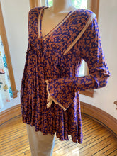 Load image into Gallery viewer, Free People Orange/Purple Rayon Print Top with Lace Trims, size S