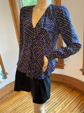 Load image into Gallery viewer, Veronica Beard Blue Lotus Print Ruffle Front Top, size S (US 6)