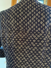 Load image into Gallery viewer, Veronica Beard Blue Lotus Print Ruffle Front Top, size S (US 6)