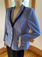 Load image into Gallery viewer, Basler Blue/White Geometric Print Jacket with Dark Blue Trim, size M/L (European size 42)