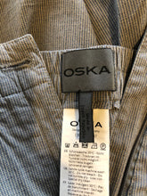 Load image into Gallery viewer, Oska Gray Skinny Vertical Striped Pants, size S (Oska 1)