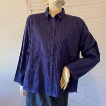 Load image into Gallery viewer, Yacco Maricard Blue Pintucked Cotton Boxy Top, size S/M (Brand size 2)