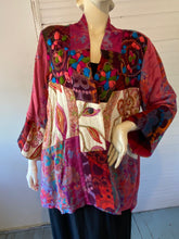 Load image into Gallery viewer, Soft Surroundings Pink Embroidered Patchwork Tapestry Unstructured Jacket, size XL