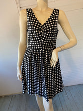 Load image into Gallery viewer, Marimekko for Banana Republic Black/White Geometric Abstract Dot Print Dress, size S (US 6)