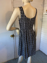 Load image into Gallery viewer, Marimekko for Banana Republic Black/White Geometric Abstract Dot Print Dress, size S (US 6)