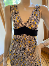 Load image into Gallery viewer, Diane Von Furstenberg Black/Ivory/Yellow Print Silk Dress, size S (US 4)
