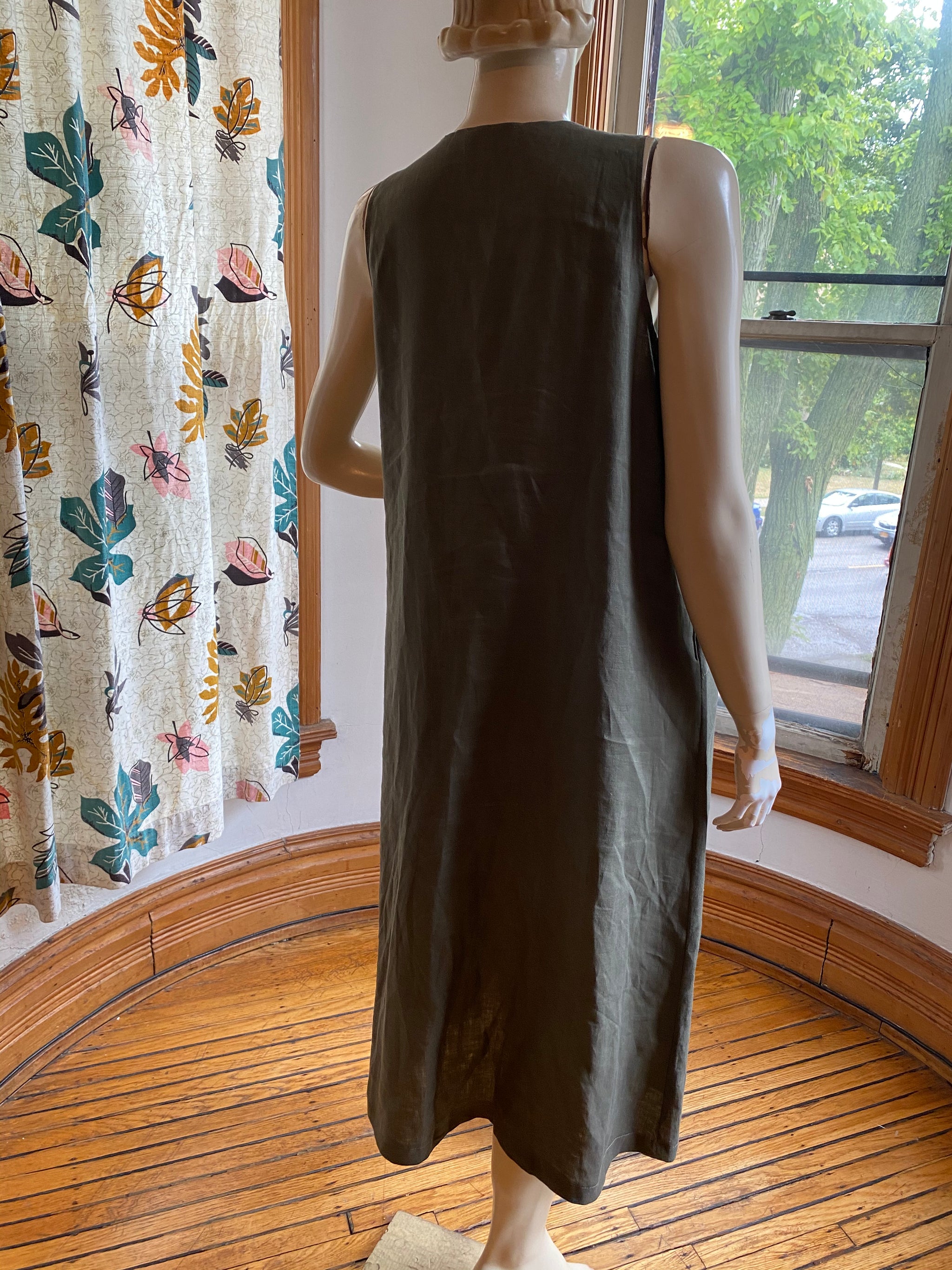 eva tralala linen dress Eva Tralala Olive Green Sleeveless Linen Relaxed Fit Long Dress, size –  Christina Finn Style & Boutique