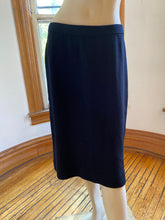 Load image into Gallery viewer, St. John Basics Black Santana Knit Pull-On Skirt, size M (US 10)
