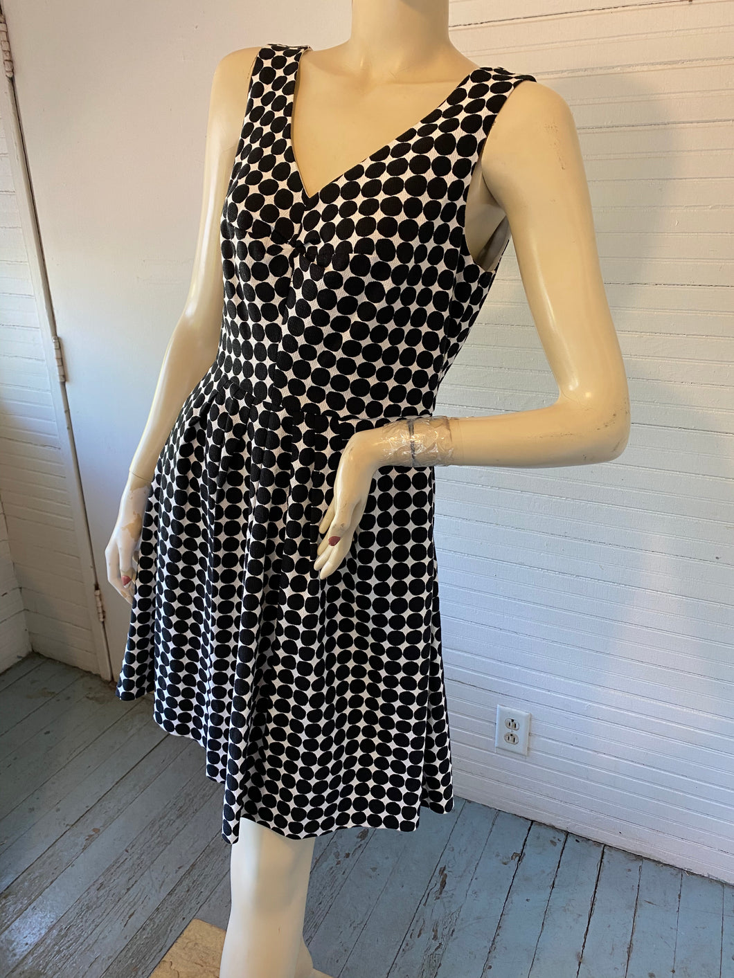 Marimekko for Banana Republic Black/White Geometric Abstract Dot Print Dress, size S (US 6)